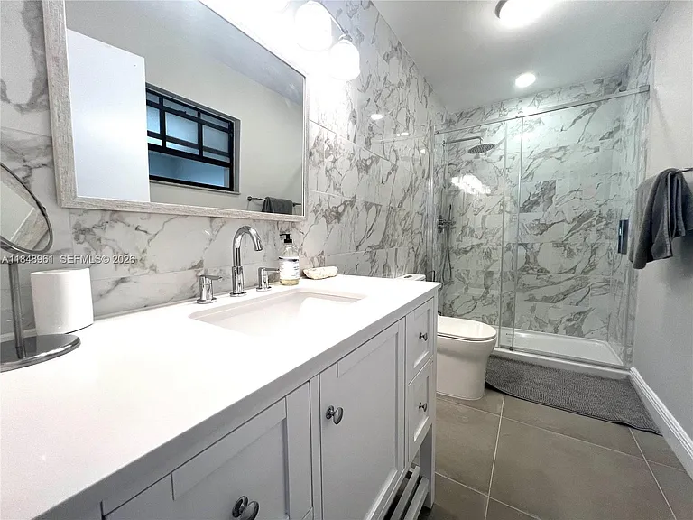 13473 Fountain View Blvd #1 — Photo 21