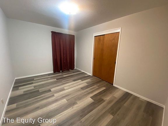 5th image of 2443 S Encina St