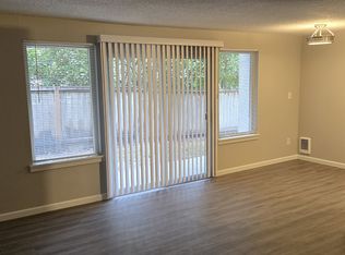 23610 100th Ave SE, Kent, WA 98031