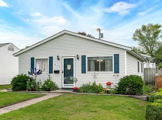 913 Queensboro Ave, Mishawaka, IN 46544