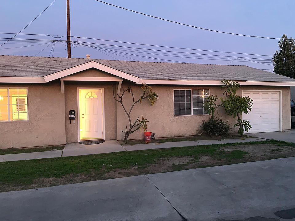 1st image of 10307 1/2 Trabuco St