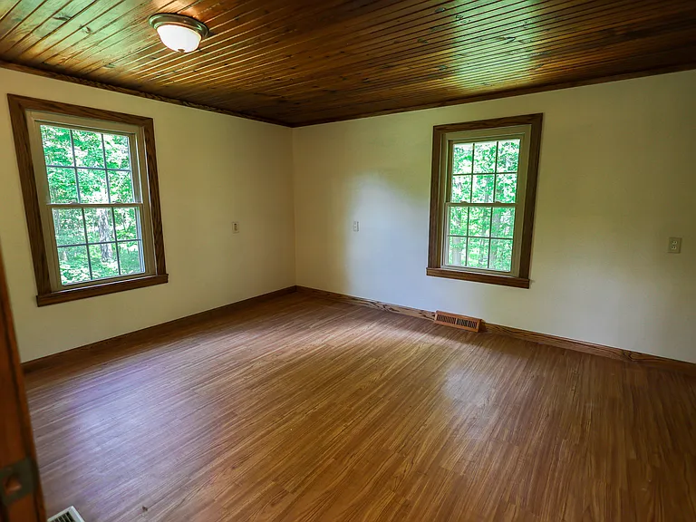 12445 Sperry Rd — Photo 23