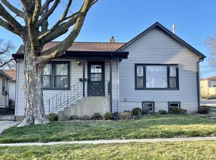 100 W Iowa St, Spring Valley, IL 61362