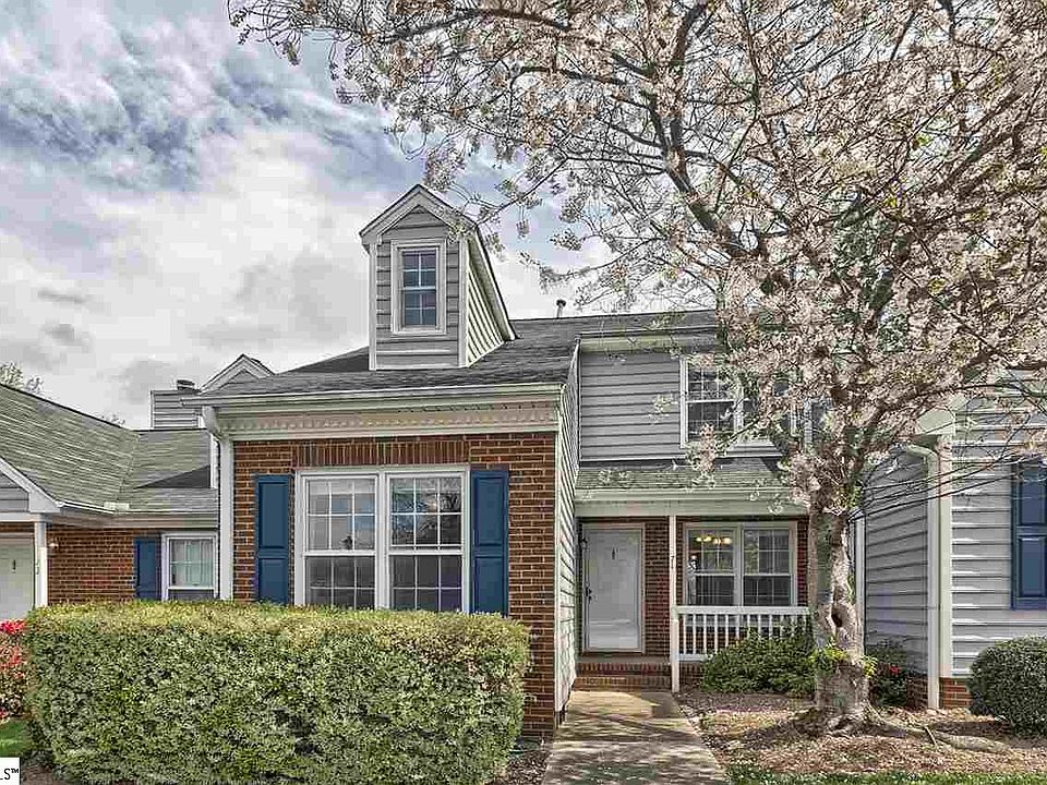 1st image of 40 Wood Pointe Dr Unit 71