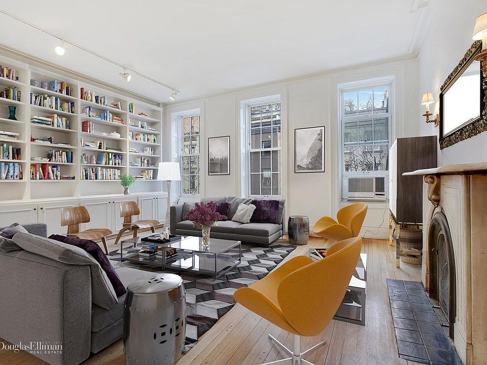 1st image of 218 E 61st St #B