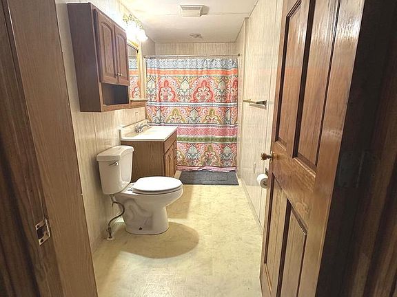 5th image of 531 W Howard St