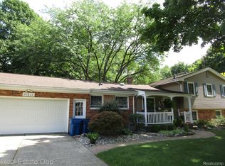 11211 Old Bridge Rd, Grand Blanc, MI 48439