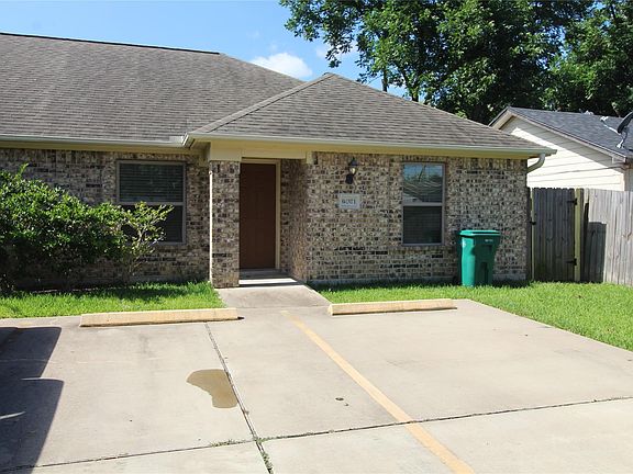 2nd image of 814 Mobile Dr #B