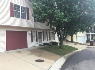 2011 S Hummel Dr, Independence, MO 64055