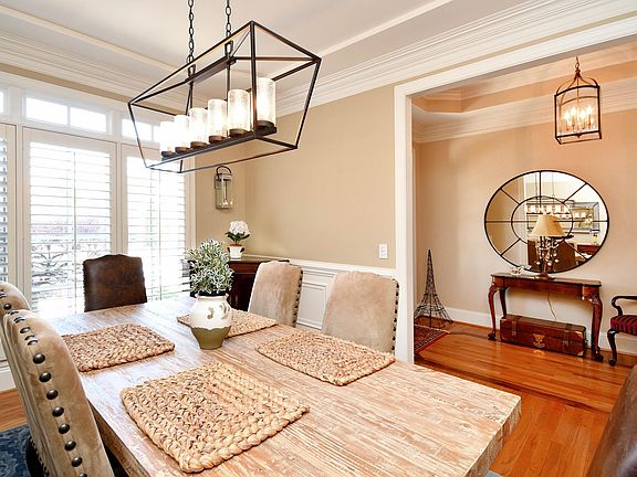 5th image of 5 Angel Oak Ct