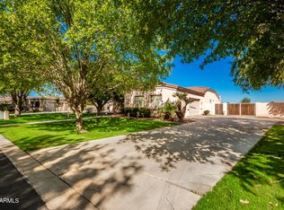 2914 E Gary Way, Phoenix, AZ 85042