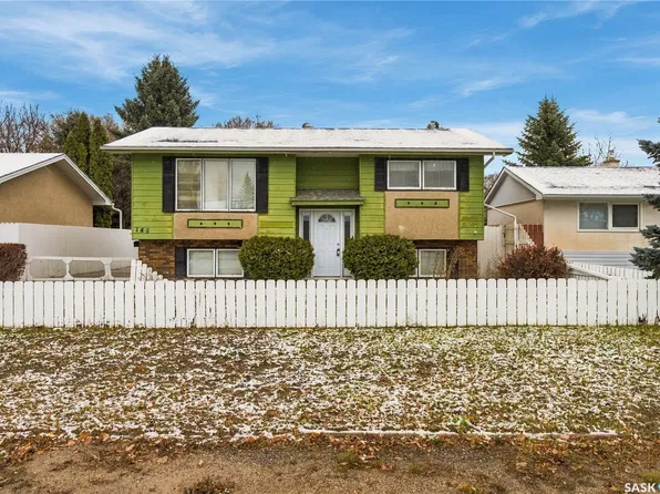 145 4th Street, Pilot Butte, SK S0G 3Z0