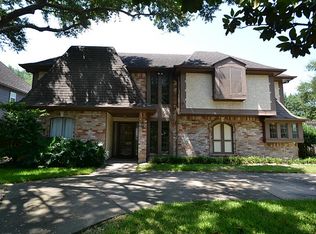 18302 Forest Town Dr, Houston, TX 77084