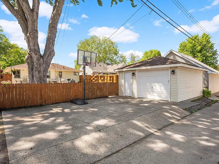 7205 Stevens Ave S — Photo 24