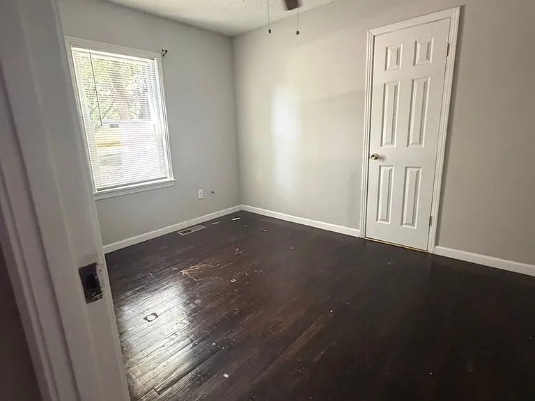 615 Chester Levee Rd — Photo 6