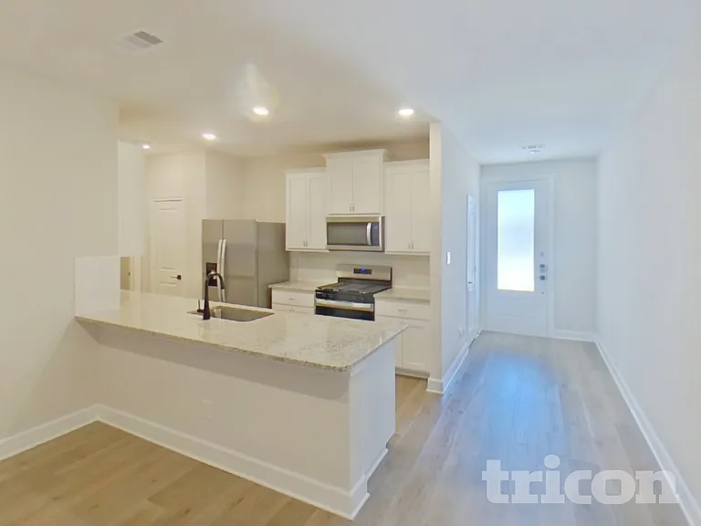 1208 Dye Blvd — Photo 5