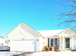 2008 Matthew Dr, Montgomery, IL 60538