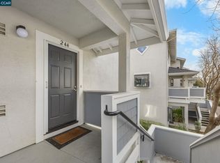 2590 Oak Rd APT 244, Walnut Creek, CA 94597