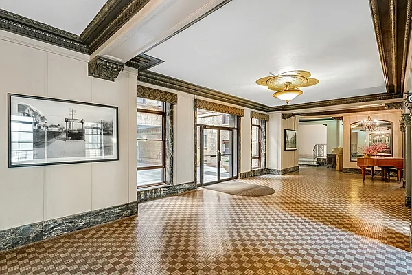 Sold by Keller Williams Realty Empire | media 2