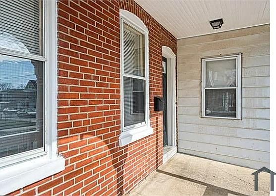 3rd image of 2927 N West St