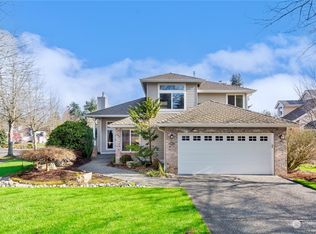 9133 NE 151st St, Bothell, WA 98011