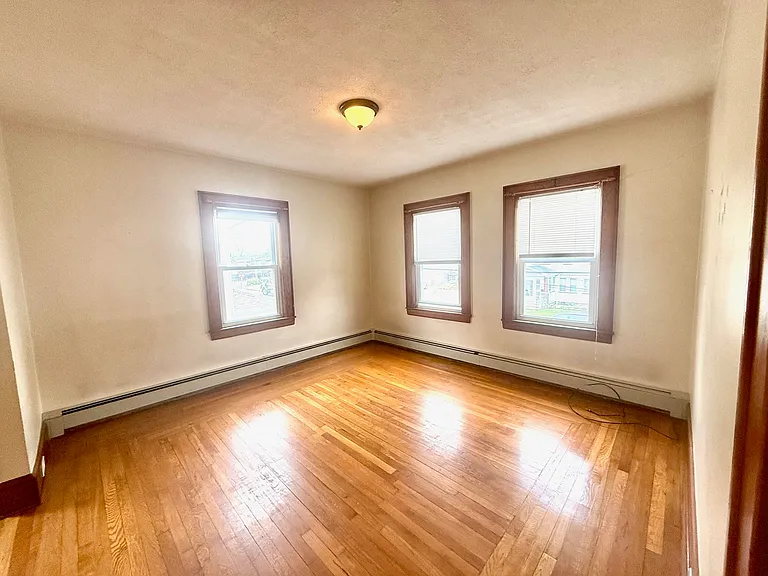 22 Lincoln Ave #2 — Photo 18