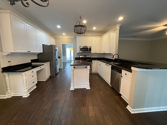Spacious kitchen with abundant cabinet storage _ perfect for cooking and organization lovers