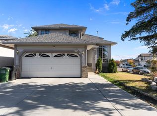 15903 62nd St NW, Edmonton, AB T5Y 2R9