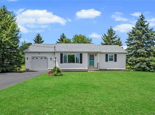 5982 Walmore Rd, Sanborn, NY 14132