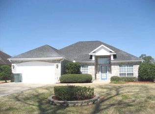 7330 Pepperwood Ln, Beaumont, TX 77708