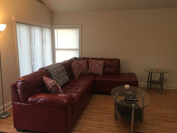 5th image of 8836 S Sproat Ave
