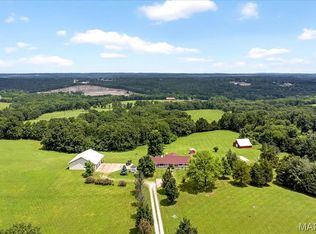 1150 Clarke St, De Soto, MO 63020
