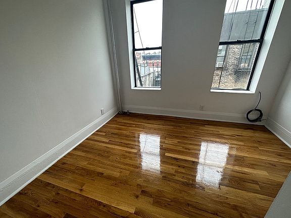 2nd image of 79 Sullivan St APT 5D