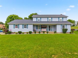 6385 Harbor Dr NW, Canton, OH 44718