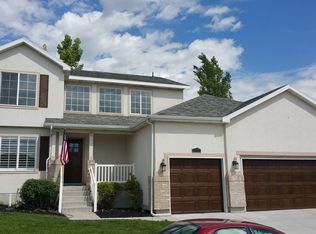 825 S Songbird, saratoga springs, UT 84045