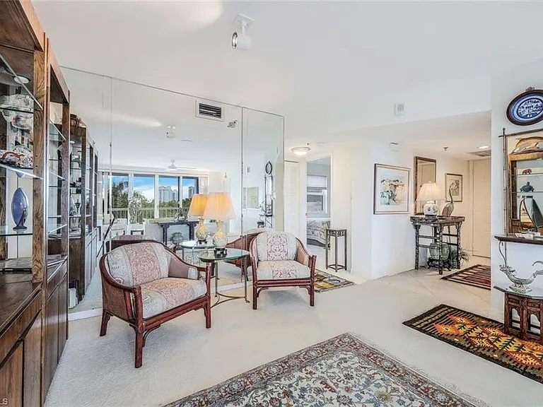 5501 Heron Point Dr #204 — Photo 3