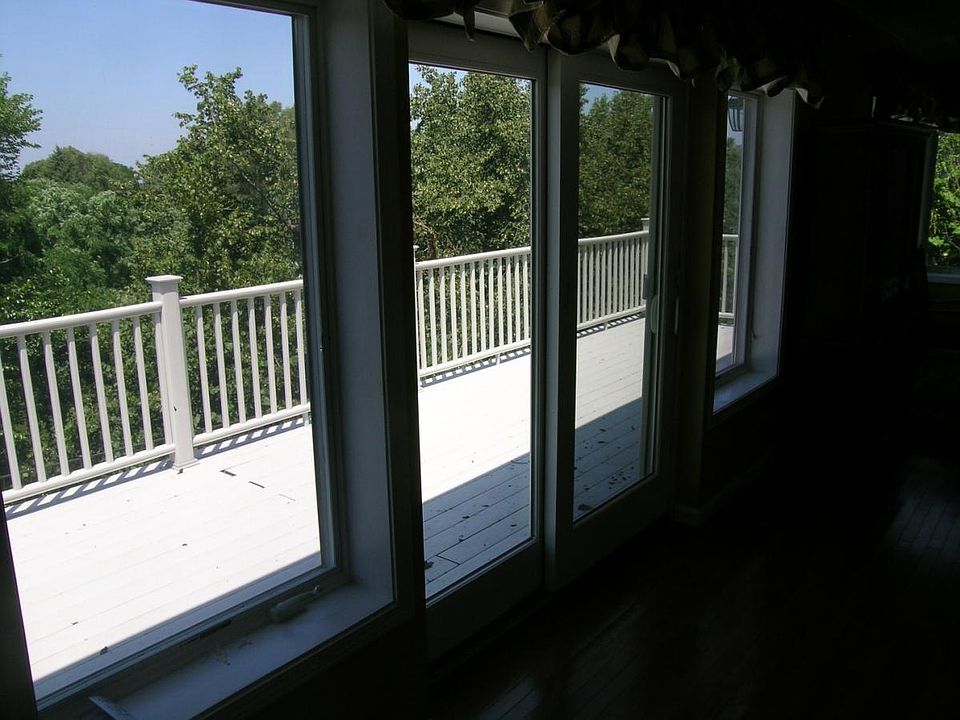 2nd image of 24 Skyline Dr