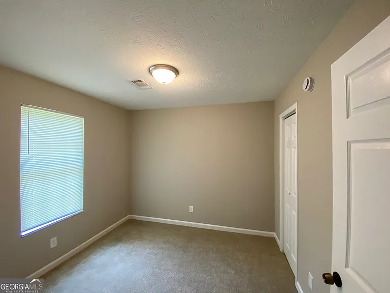 191 Harvell Dr #J1 — Photo 8