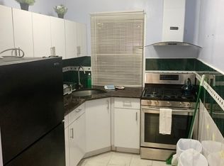 2401 37th Ave #2N, Long Island City, NY 11101