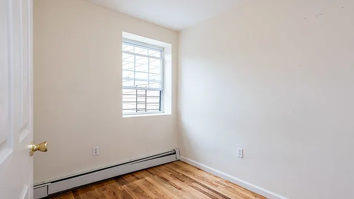 Rented by Bedford Brownstone Realty | media 6