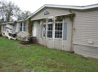 7205 Land Dr, Wesley Chapel, FL 33545