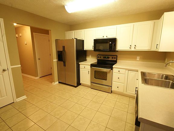 3rd image of 5372 NW Amherst Woods Ln