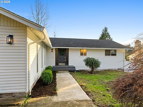 5th image of 3701 NE 35th St
