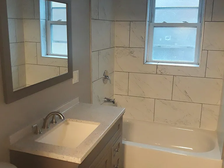 1644 W Pratt Blvd #1J — Photo 9