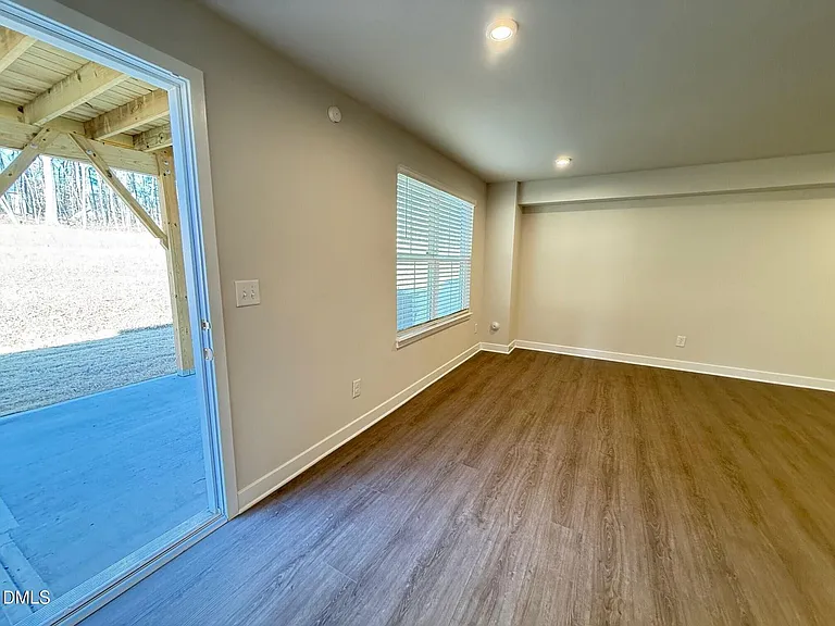 1362 Chowan Ave — Photo 33