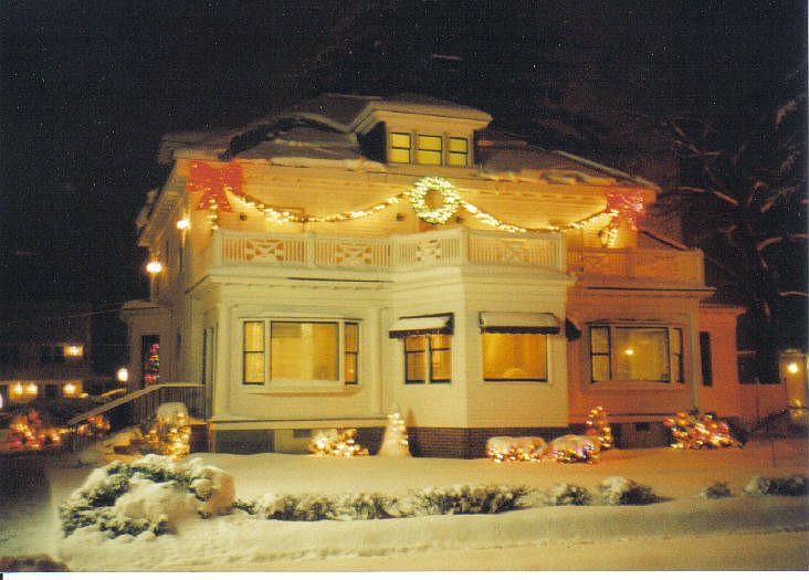 Christmas, owners mansion