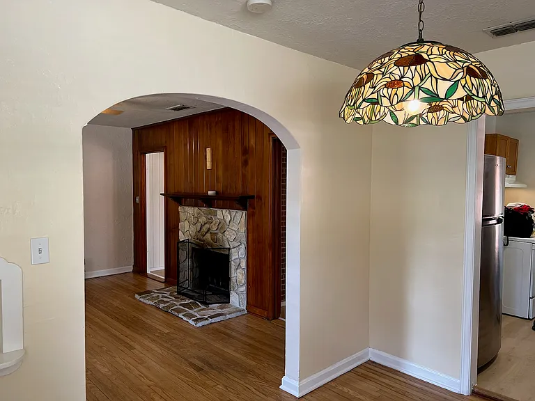 1522 Murray Dr — Photo 13