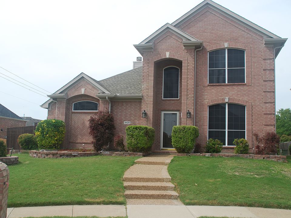 1st image of 4425 Palmdale Dr