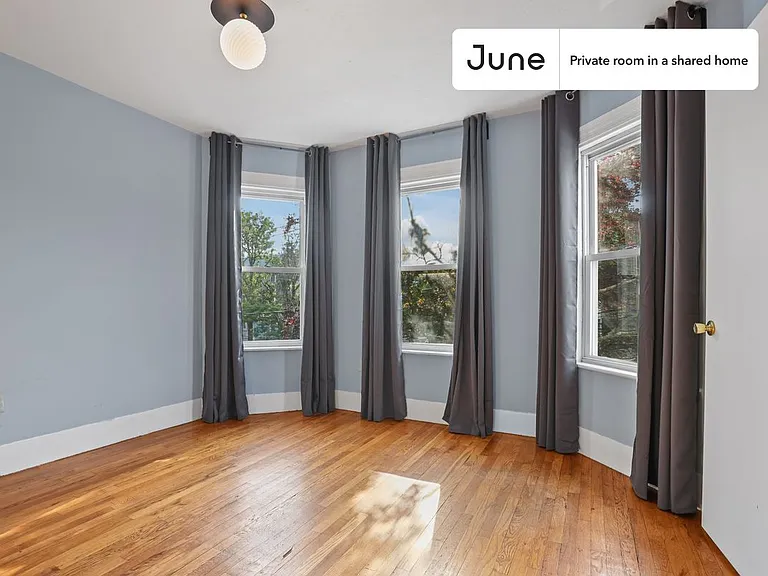 153 Murdock St #C — Photo 5
