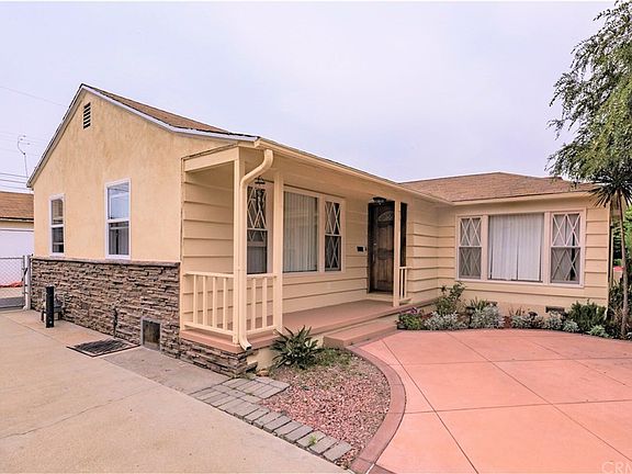 3rd image of 7619 Manzanar Ave